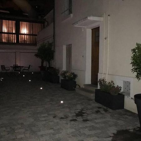 Appartement RARE PETIT COCON F1 Calme possibilité jacuzzi hammam en sus à Chamalières Extérieur photo