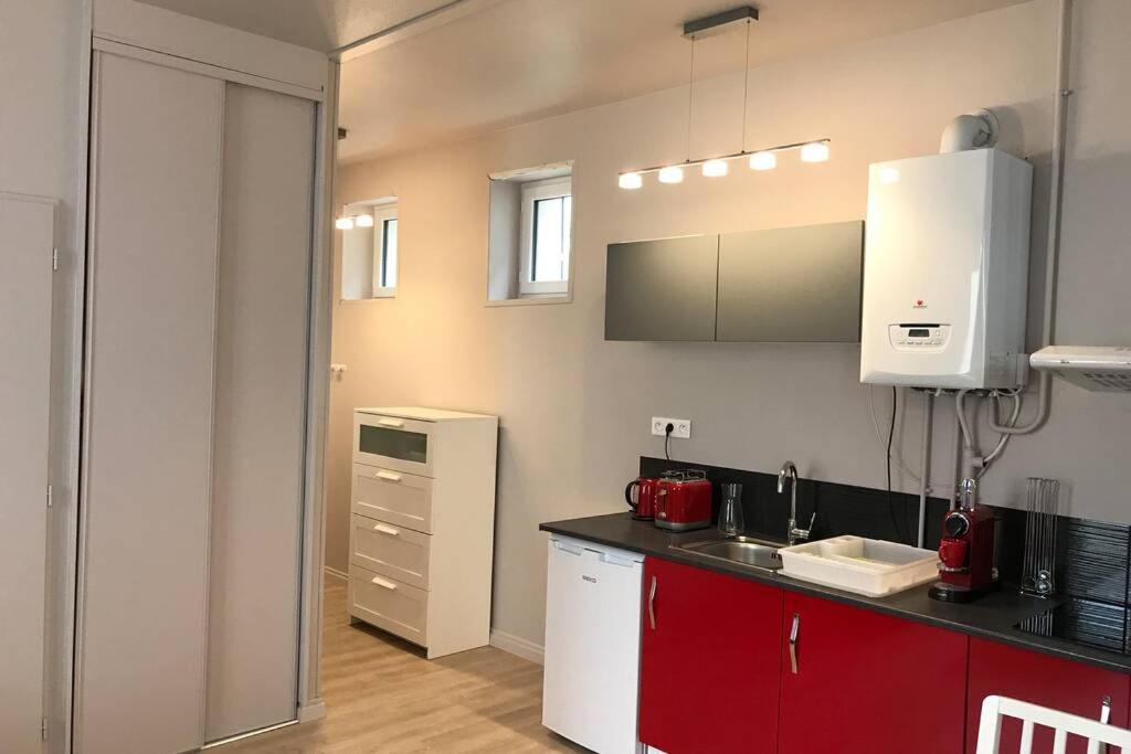 Appartement RARE PETIT COCON F1 Calme possibilité jacuzzi hammam en sus à Chamalières Extérieur photo