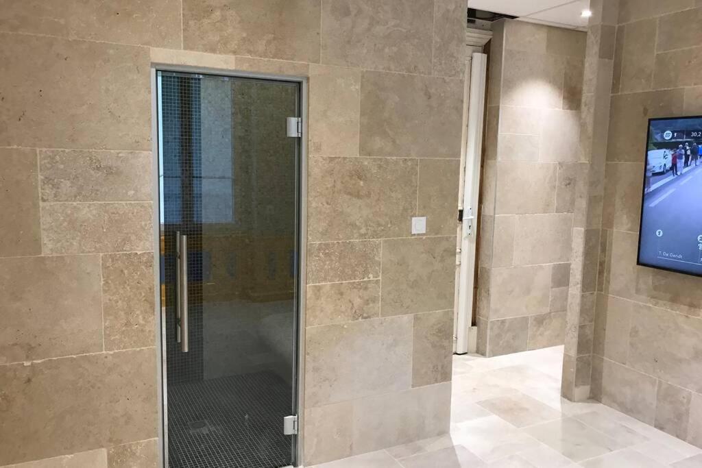 Appartement RARE PETIT COCON F1 Calme possibilité jacuzzi hammam en sus à Chamalières Extérieur photo