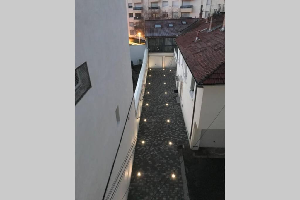 Appartement RARE PETIT COCON F1 Calme possibilité jacuzzi hammam en sus à Chamalières Extérieur photo