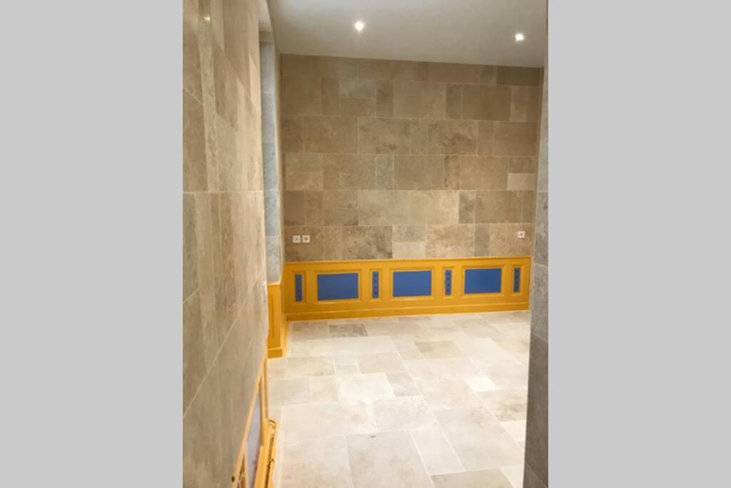 Appartement RARE PETIT COCON F1 Calme possibilité jacuzzi hammam en sus à Chamalières Extérieur photo